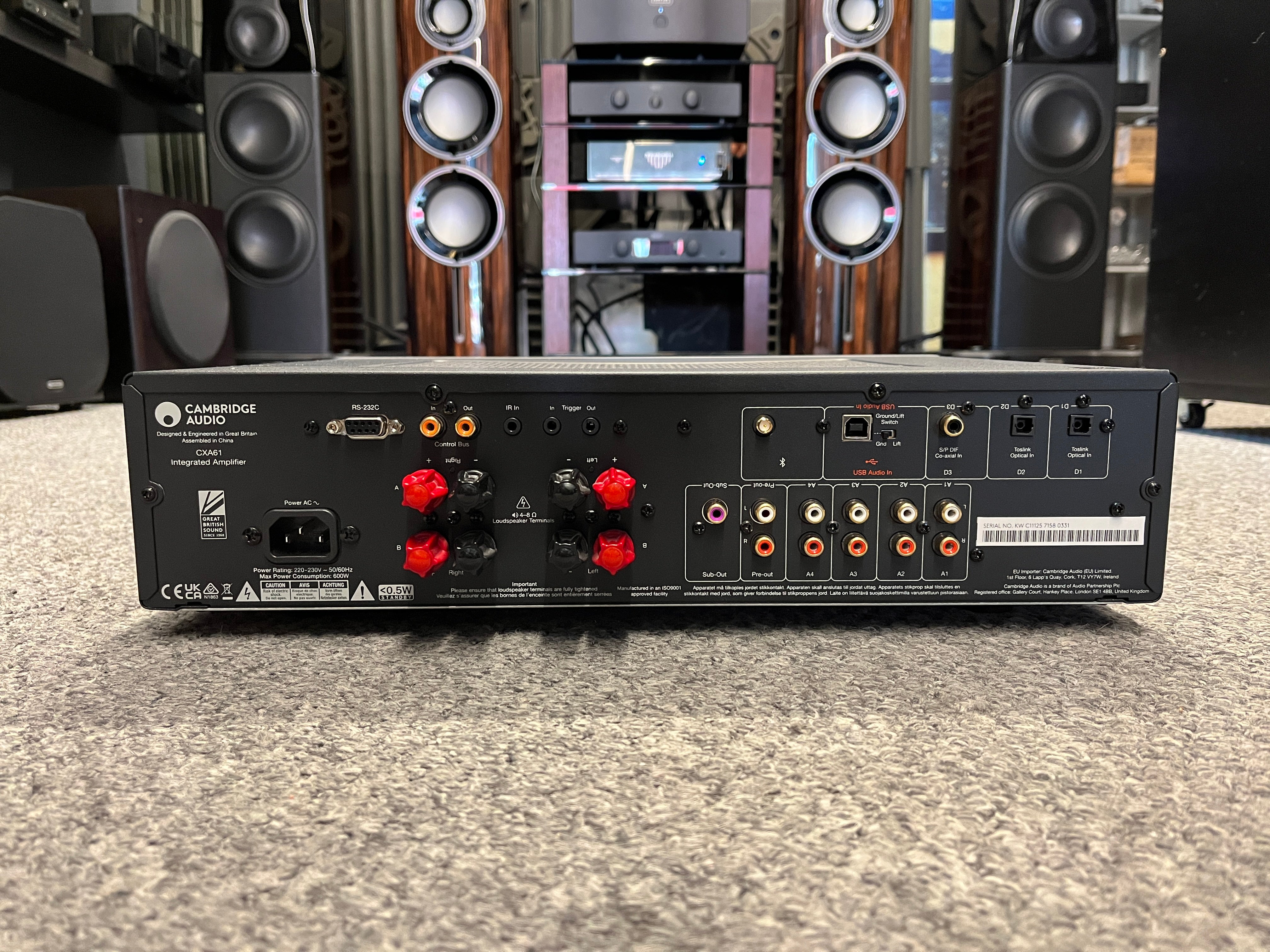 USADO Amplificador Integrado CXA61 Cambridge Audio